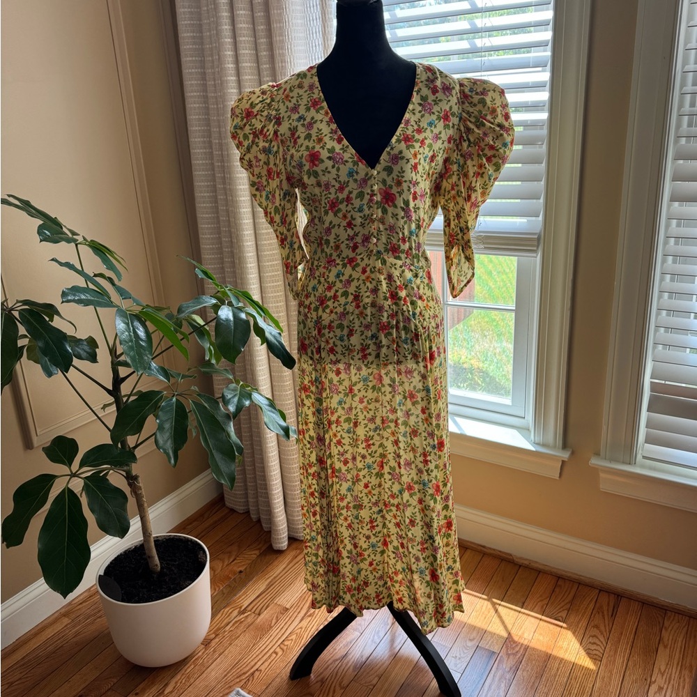 Elegant Floral Long Sleeve Dress